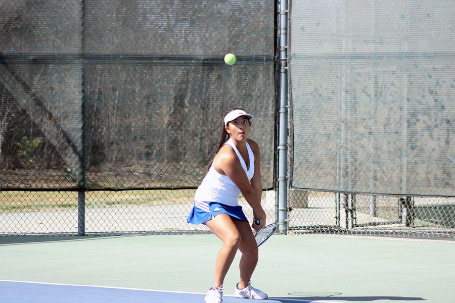 Kalea Fajardo prepares to return the backhand.