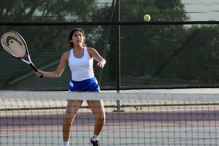 Annaliesse Galaviz returns the forehand.